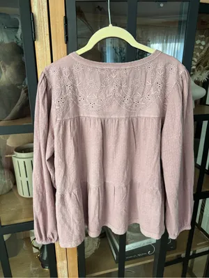 NWT Lucky Brand embroidered babydoll blouse top lavender tie front long sleeve thumbnail 3