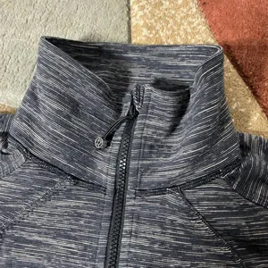 Lululemon Nice Asana Jacket Women 6 Black Space Dye Full Zip Luon W4D44S thumbnail 4