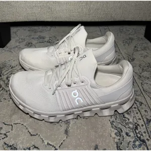 On Running Cloudswift 4 Road Running Shoe in White Size 11 thumbnail 4