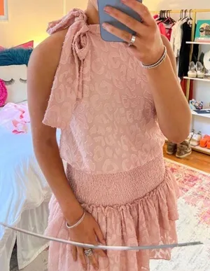 Pink Dress thumbnail 1