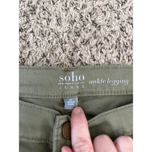 Soho New York &‎ Company Jeans Women's Green Distressed Ankle Legging Size 14 thumbnail 5