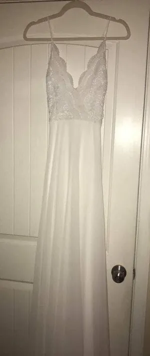White  NWT Formal Dress thumbnail 1