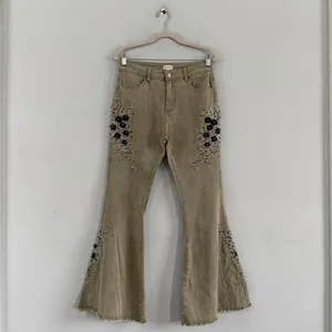 NWT‎ POL Glamour Groove Floral Embroidered Beaded Boho Green Flare Jeans thumbnail 5