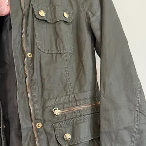 Tommy Hilfiger Women's Olive Green Utility Jacket Gold‎ Hardware Zip Size S FLAW thumbnail 6