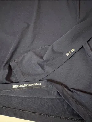 Dark navy blue nwot XS FIGS long sleeve underscrub top logo new technical thumbnail 2