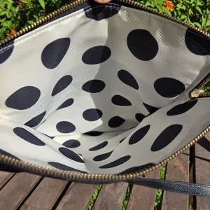 Kate Spade Black Pebbled Fold over Zip Closure Leather Crossbody Purse Polka Dot thumbnail 11