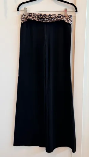 Edikted Black Wide-Leg Pants with Leopard Fold-Over Waist thumbnail 1