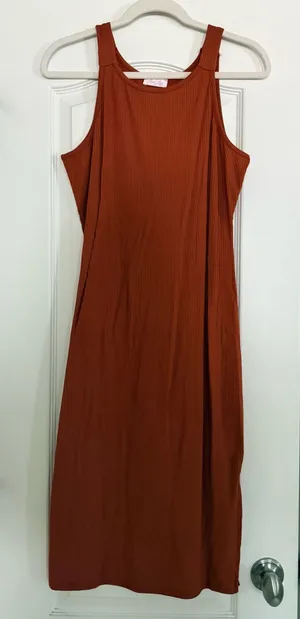 Dress thumbnail 1