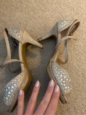 Gold Embellished Open thumbnail 3