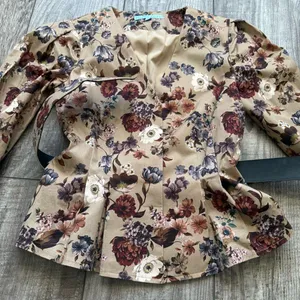 Antonio Melani brown floral blouse with belt thumbnail 7