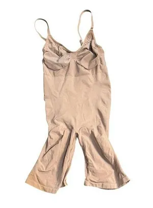 SKIMS 0106 Seamless Sculpt Mid Thigh Bodysuit US Size Small Medium thumbnail 1