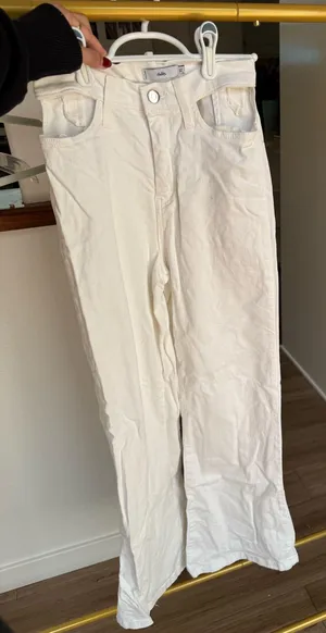 Adika white jeans thumbnail 1