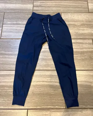 Med Couture Jogger Scrub Pants XS! No :( thumbnail 1