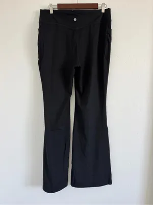 Halara UltraSculpt Flare Leggings XL Black Mid Rise Tummy Control Pockets NWT thumbnail 3