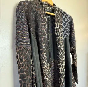 CLEARANCE! Brown Dor Dor Couture Multi Pattern Open Sweater Size M EUC Size M thumbnail 3