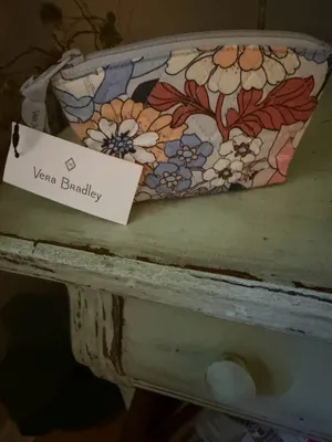 Vera Bradley thumbnail 2