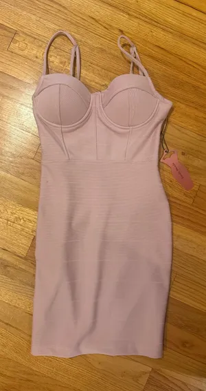 Pink dress thumbnail 1