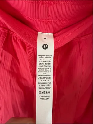 Lululemon Women's Cargo Pants Coral Pink thumbnail 6
