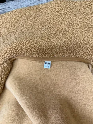 Uniqlo Teddy Fleece Cropped Full Zip Long Sleeve Jacket size medium thumbnail 2