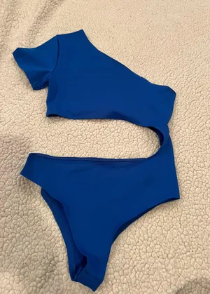 Edikted Bodysuit thumbnail 2