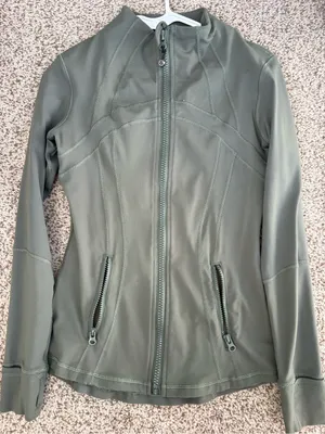 Lululemon Define Jacket thumbnail 1