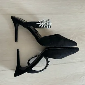 Lulus Black Tito Black Suede Rhinestone Pointed-Toe Mules thumbnail 7