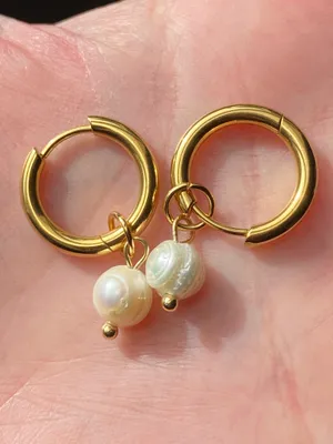 Handmade dainty freshwater pearls hoop earrings💖 thumbnail 7