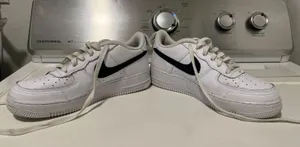 Nike Air Force 1 thumbnail 3