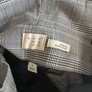 A New Day Plaid Tie Waist Crop Pants Size 6 thumbnail 4