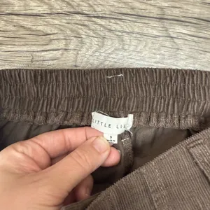 Little lies brown‎ corduroy wide leg pants with raw hem size small thumbnail 3