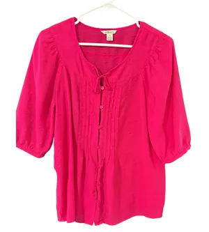 GH Bass & Co Womens Hot‎ Pink Pintuck Button Front Blouse 3/4 Sleeve Size M thumbnail 1