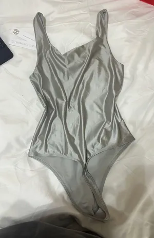House of Harlow NWT Silver Bodysuit thumbnail 2