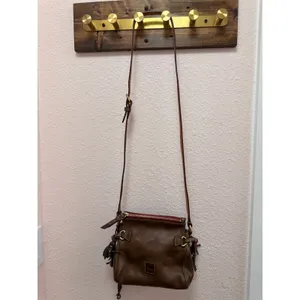 Dooney & Bourke Women Crossbody Bag Small Brown Vachetta Leather Tassel Detail thumbnail 2