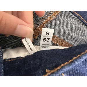 LOFT THE WIDE LEG Dark Blue High Rise Cuffed Jeans Women's Size 8 thumbnail 5