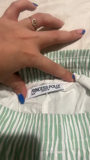 Size 10 thumbnail 4