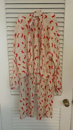 Pretty Little Thing PJ set thumbnail 1