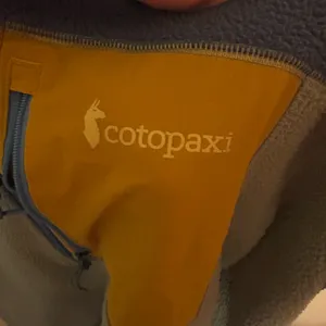 Cotopaxi Abrazo Half-Zip Fleece Jacket in Blue Spruce/Aspen thumbnail 3