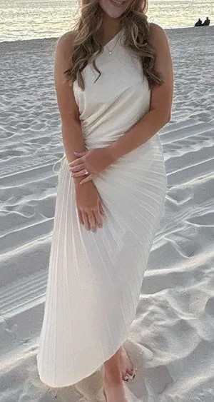 Long cream colored dress White Size M thumbnail 1