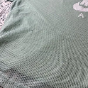 Nike Sage Green Mesh T-Shirt thumbnail 4