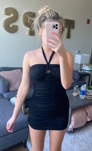 SheIn Black Bodycon Dress thumbnail 1