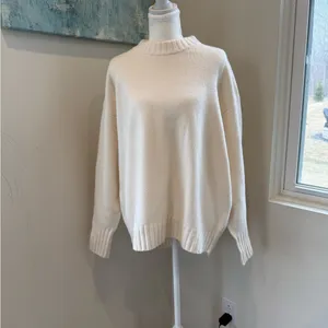 LOFT Women’s size xs Cream Crewneck Sweater soft and cozy thumbnail 2