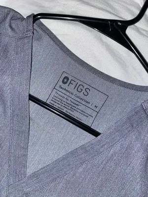 FIGS Scrubs Set thumbnail 2