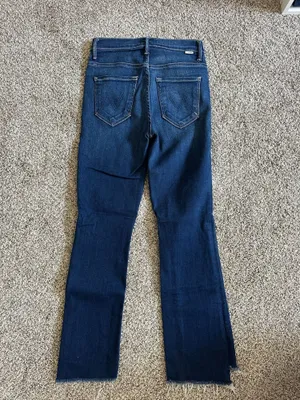 MOTHER Denim Jeans Fray Insider Crop thumbnail 3