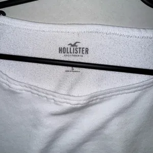 Hollister White Pullover Sweatshirt Women's Size S Logo Long Sleeve Casual thumbnail 6
