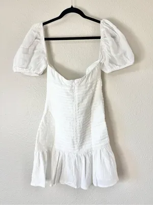 Hello Molly White St.Cloud Smocked Mini Dress Size 8 thumbnail 3