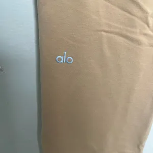 ALO YOGA- Unwind Sweatpant Dune Wash Size S thumbnail 5