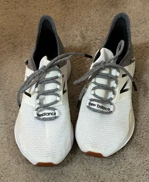 New Balance Roav thumbnail 1