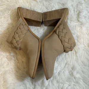 Dolce Vita Braided Tan Mule Heels Womens 9 Beige Pointed‎ Toe Block Heel Slip On thumbnail 8