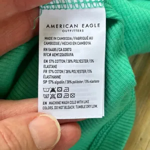 American Eagle Women's Green Cropped Mock Neck Long Sleeve Top Size M. NEW thumbnail 3