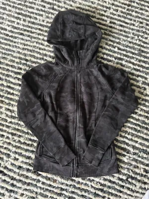 Lululemon Scuba Full-Zip thumbnail 1